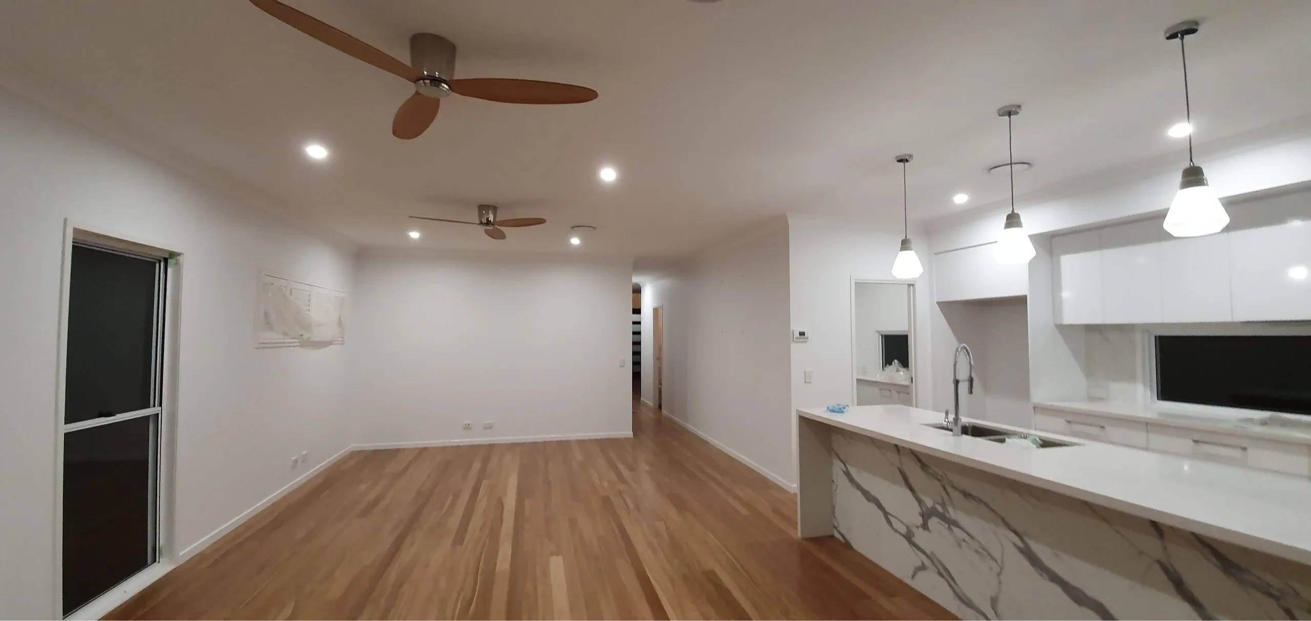 Restyling plastering work - finished interior with smooth walls and ceilings